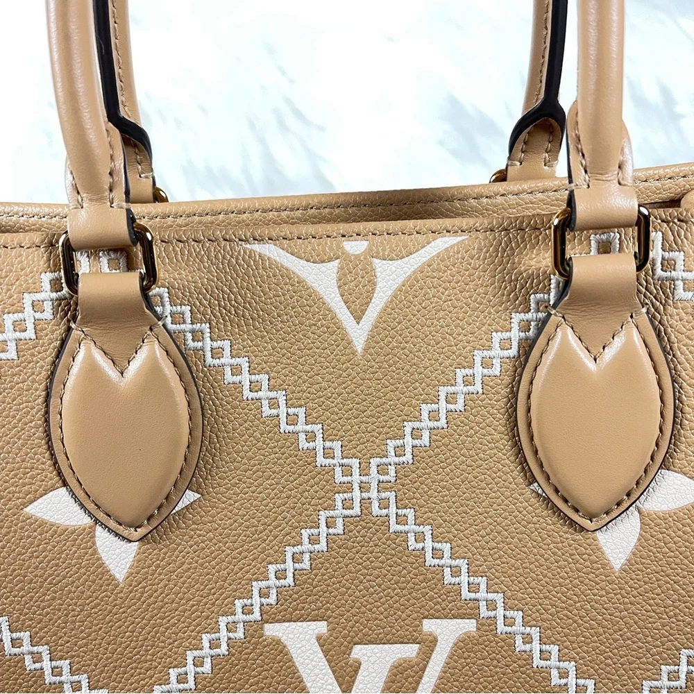 Louis Vuitton Arizona Stitched On The Go MM - Picture 9 of 15